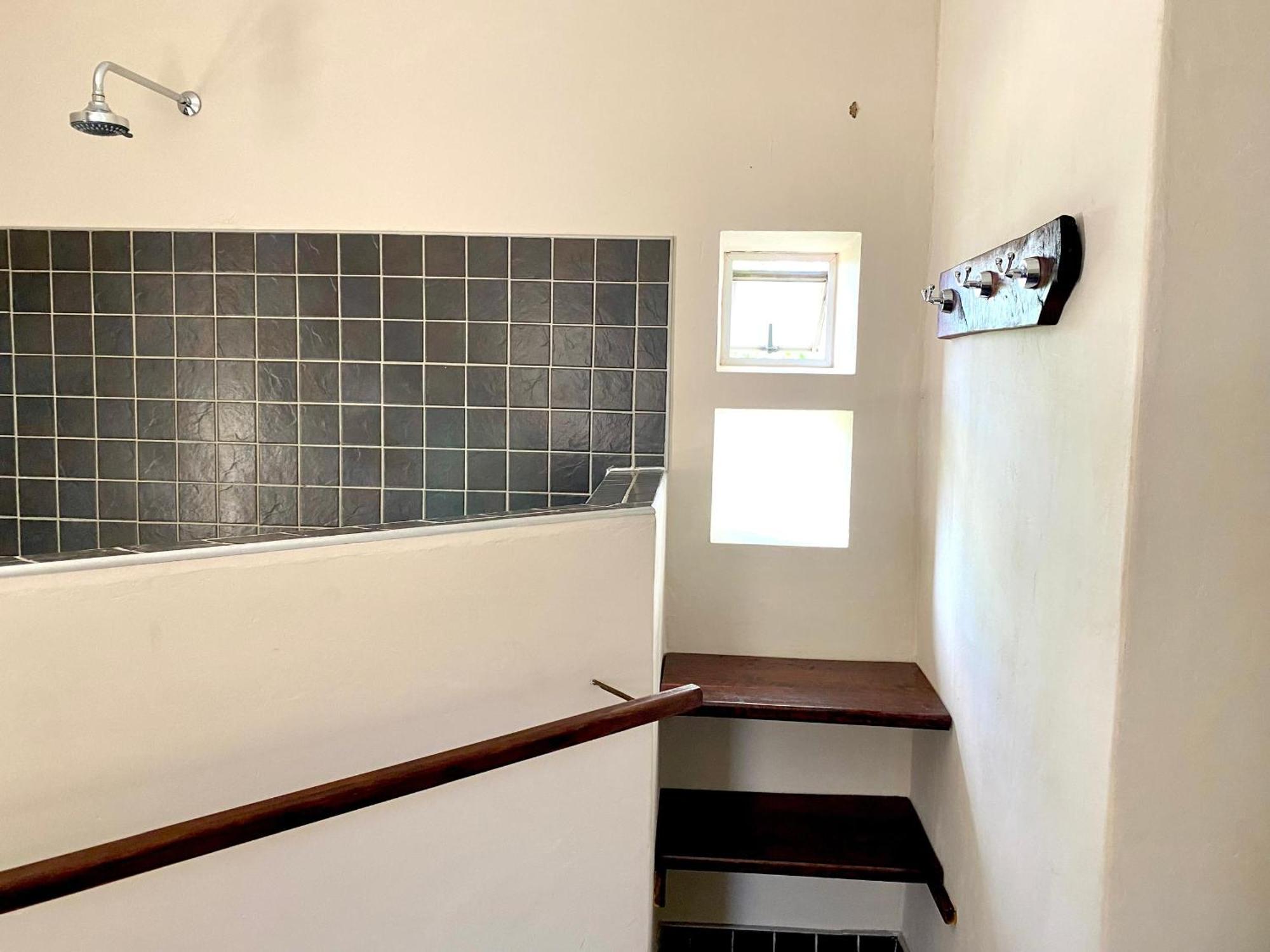 Cavallo Guesthouse Виндхук Экстерьер фото