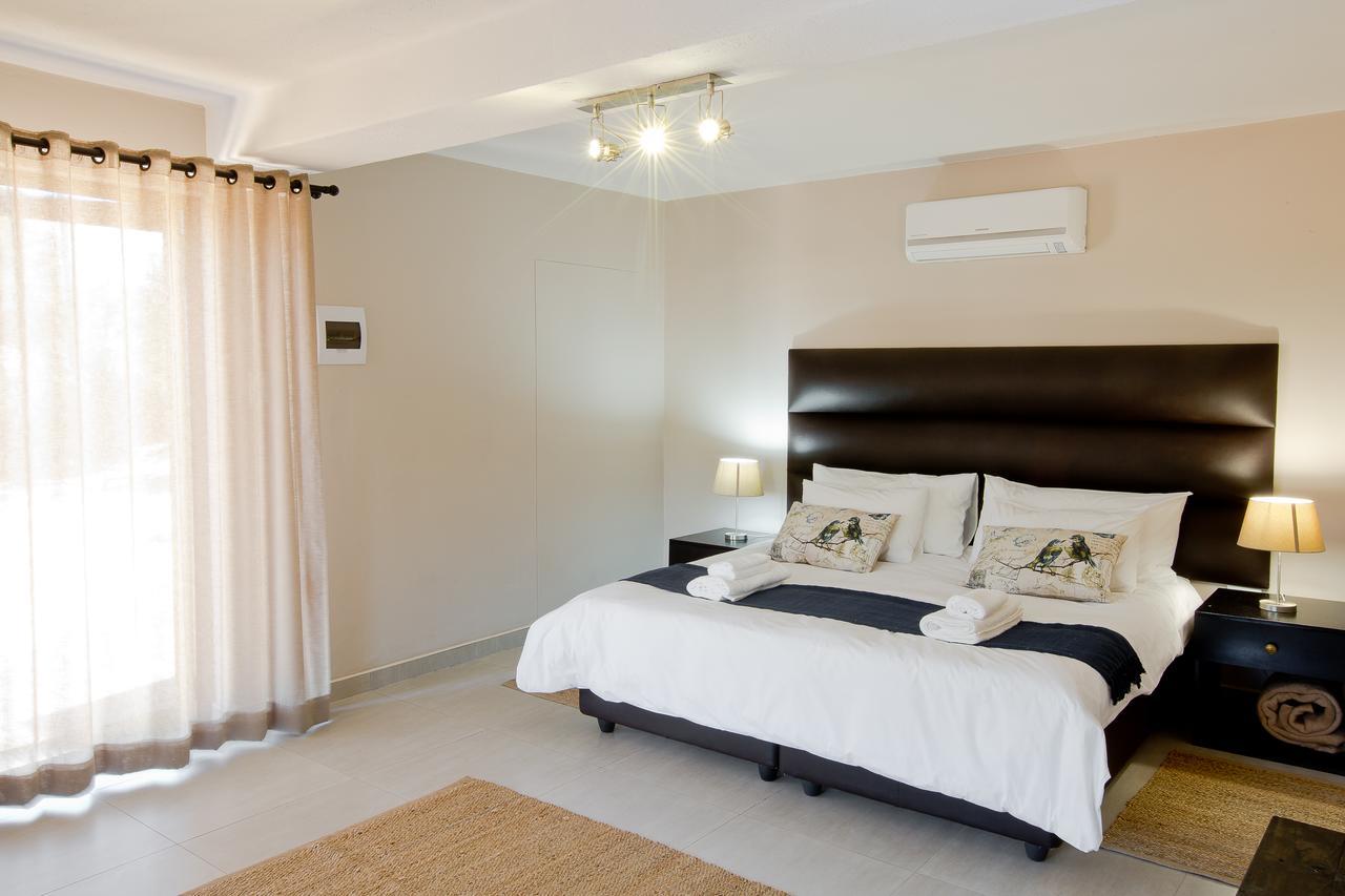 Cavallo Guesthouse Виндхук Экстерьер фото